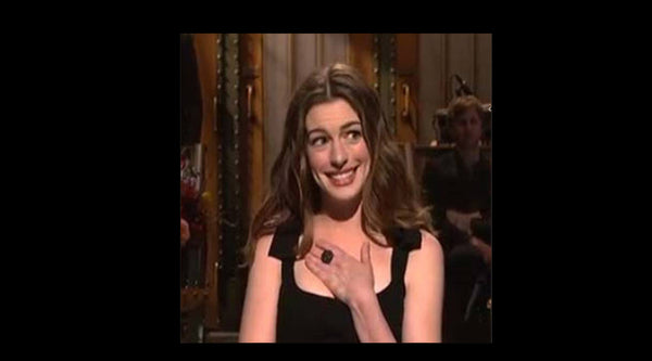 anne hathaway wears catherine angiel ring on saturday night live