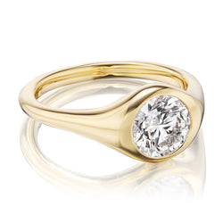 Yellow gold diamond gypsy ring 
