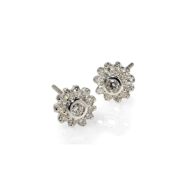 Diamond cluster studs earrings