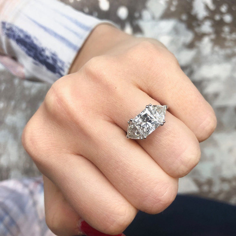 Princess-Cut Split Shank Diamond Halo Engagement Ring | R1094W | Valina Engagement  Rings