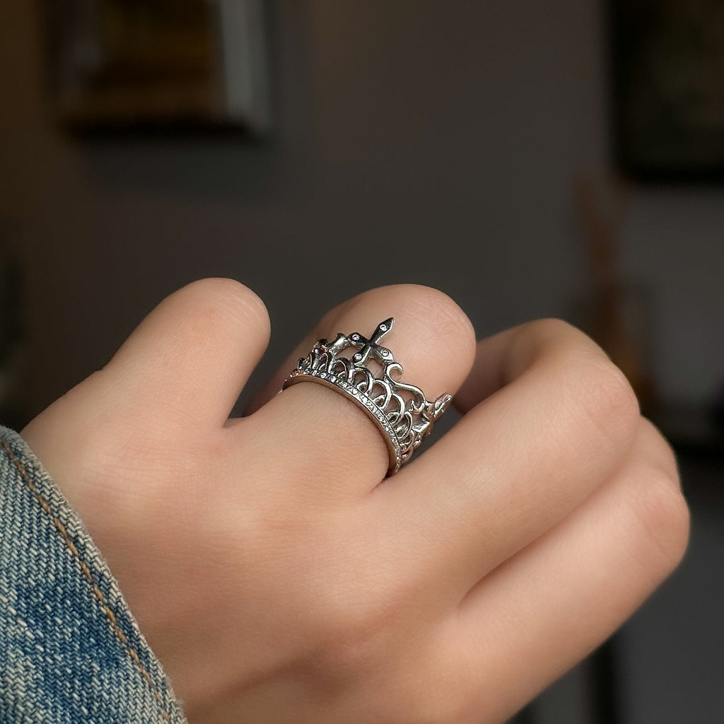 The Elizabeth. Stunning Sterling Silver 925 Queen Crown Ring With Fine 5A  CZ Diamonds - Etsy Finland